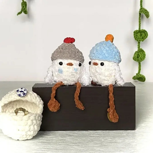 Pikoù the chick with pom-pom beanie and egg - Tchip Tchip Studio