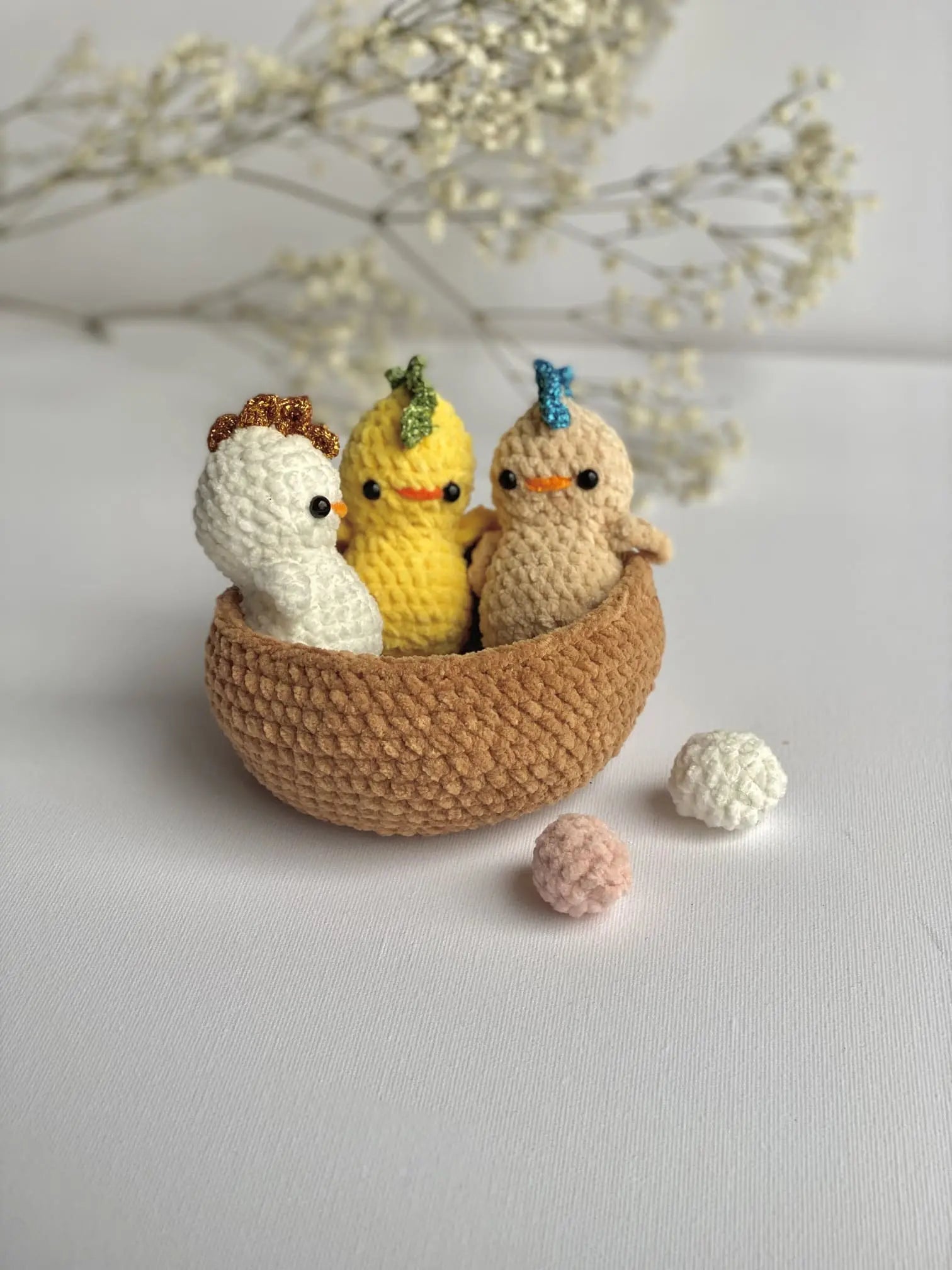 tchiptchip crochet patterns shop chick in nest for easter