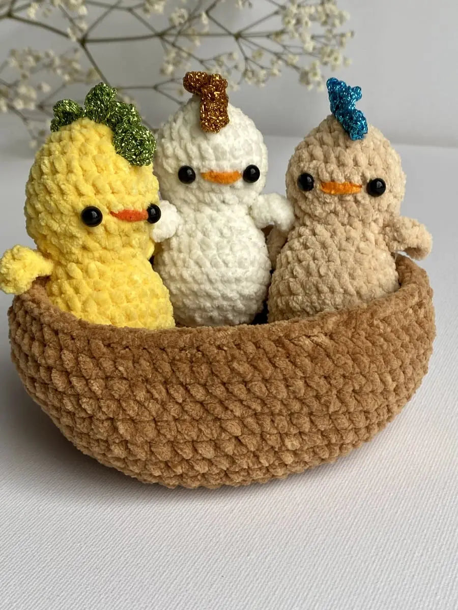 tchip tchip crocheted chickies in nest for easter